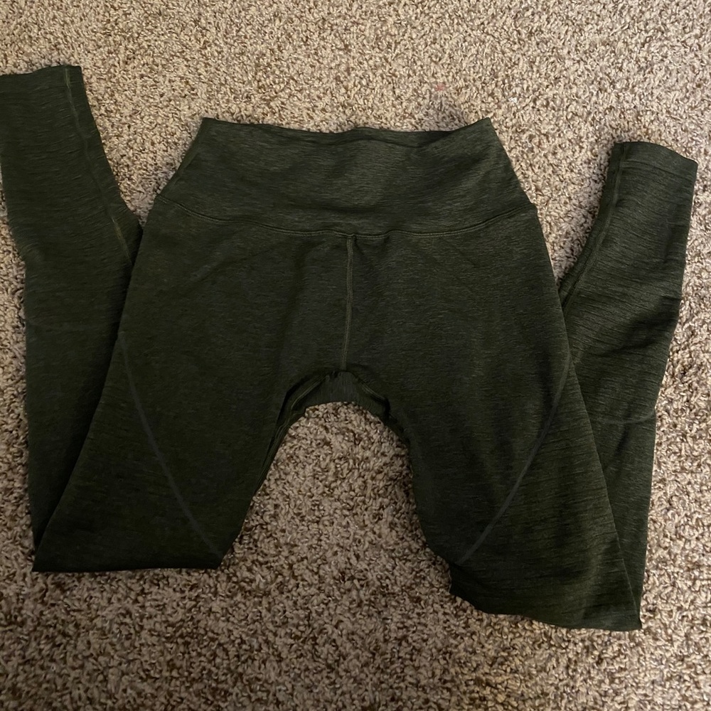 Alphalete leggings